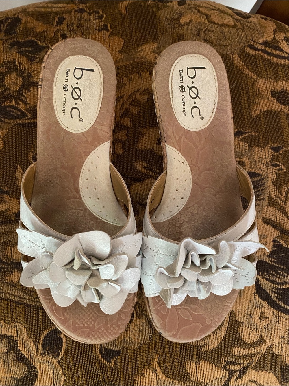 b.o.c. White  Floral Leather Slip-On Mules